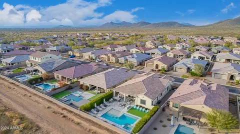 229 E Balao Dr, Phoenix, AZ 85085 photo 82