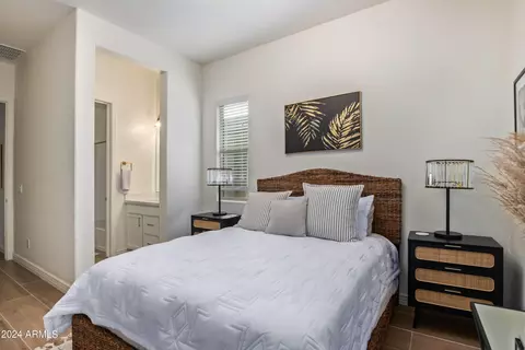 229 E Balao Dr, Phoenix, AZ 85085 photo 27