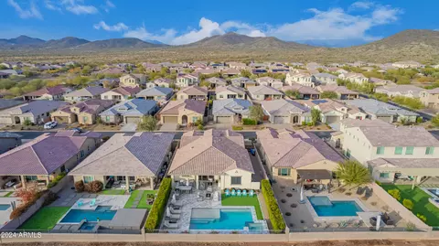 229 E Balao Dr, Phoenix, AZ 85085 photo 83