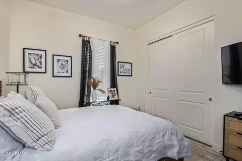 229 E Balao Dr, Phoenix, AZ 85085 photo 28