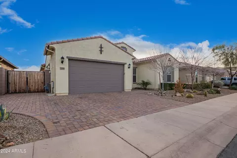 229 E Balao Dr, Phoenix, AZ 85085 photo 6