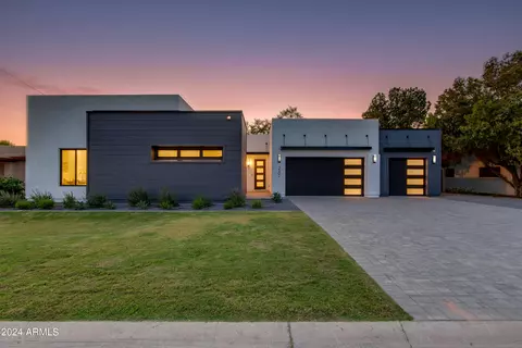 3502 N 35th Pl, Phoenix, AZ 85018