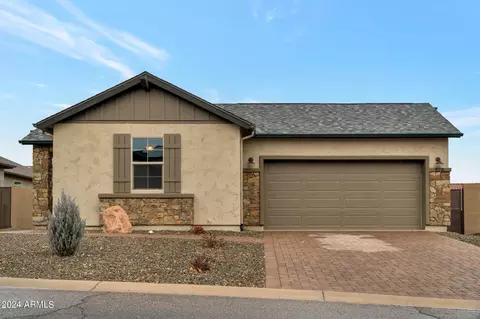 578 Whistle Stop Rd, Clarkdale, AZ 86324