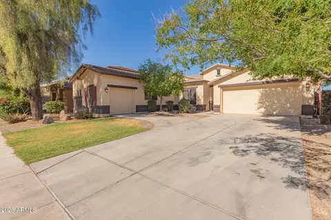 18933 N Falcon Ln, Maricopa, AZ 85138