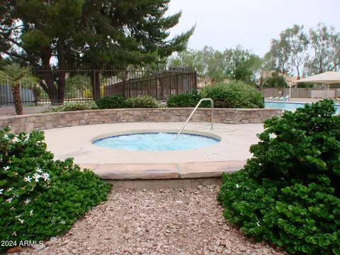 Exterior - 2538 E Desert Willow Dr, Phoenix, AZ 85048 photo 14 of 18