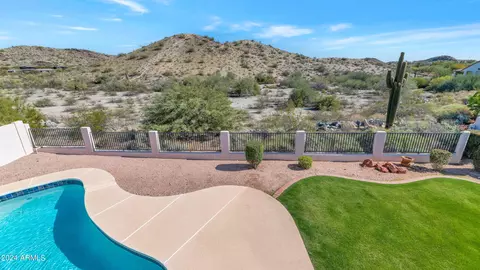 2538 E Desert Willow Dr, Phoenix, AZ 85048