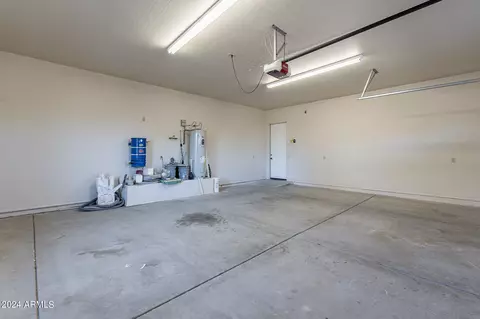 Exterior - 641 E Del Rio St, Gilbert, AZ 85295 photo 7 of 19