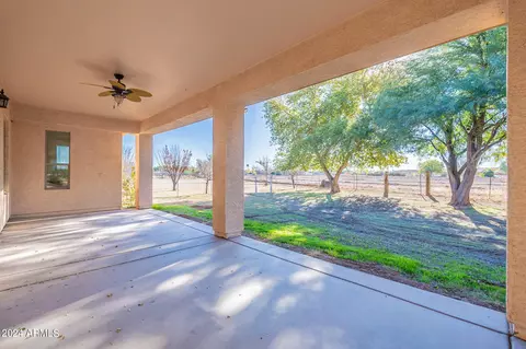 Exterior - 641 E Del Rio St, Gilbert, AZ 85295 photo 8 of 19
