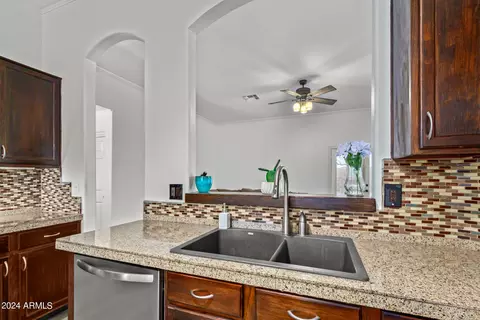930 S Silverado St, Gilbert, AZ 85296 photo 26