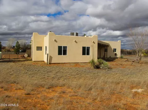 10248 E Cloudcroft Dr, Hereford, AZ 85615 photo 5