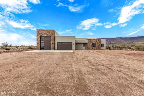 9454 E Bunny Ear Ln, Gold Canyon, AZ 85118