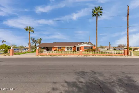 802 E South Mountain Ave, Phoenix, AZ 85042