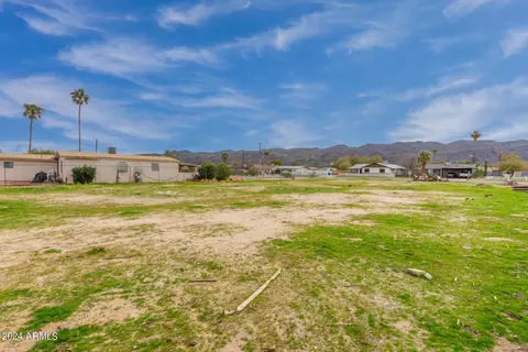 802 E South Mountain Ave, Phoenix, AZ 85042 photo 17