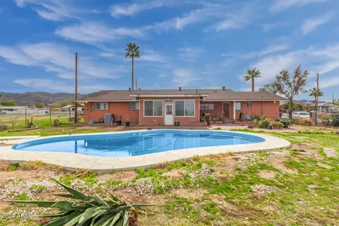 802 E South Mountain Ave, Phoenix, AZ 85042 photo 14