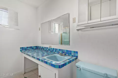 802 E South Mountain Ave, Phoenix, AZ 85042 photo 13