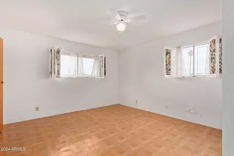 802 E South Mountain Ave, Phoenix, AZ 85042 photo 11