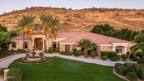 23825 N 63rd Dr, Glendale, AZ 85310