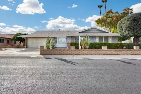 9210 N 103rd Ave, Sun City, AZ 85351