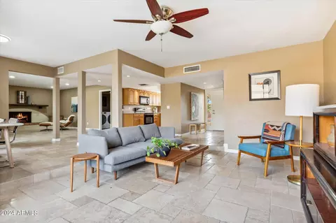 5242 E Sheena Dr, Scottsdale, AZ 85254