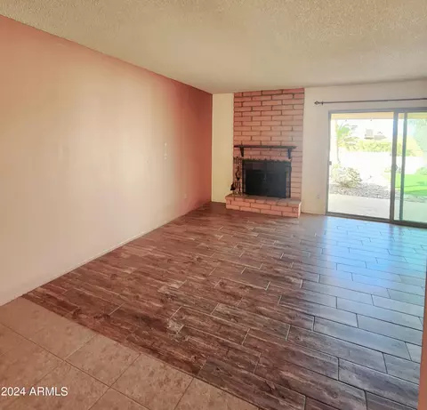 2632 E Claire Dr, Phoenix, AZ 85032 photo 6