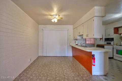 104 Copper St, Bisbee, AZ 85603 photo 8