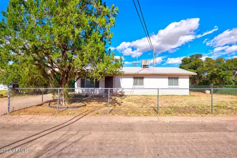 104 Copper St, Bisbee, AZ 85603
