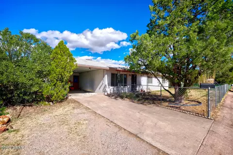 104 Copper St, Bisbee, AZ 85603 photo 2