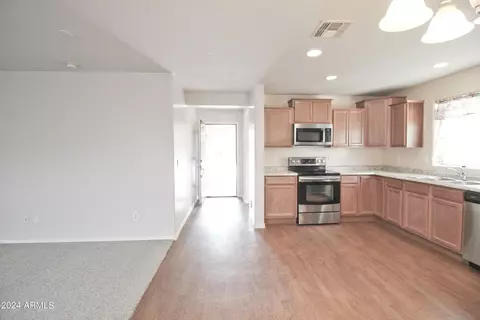 4656 W Lemon Ave, Coolidge, AZ 85128 photo 2