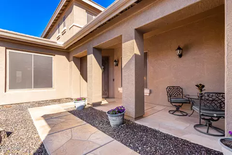 Exterior - 3128 E Ironside Ct, Gilbert, AZ 85298 photo 5 of 9