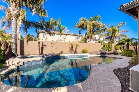 Exterior - 3128 E Ironside Ct, Gilbert, AZ 85298 photo 6 of 9
