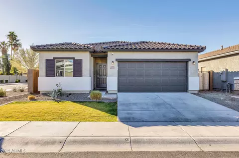 2773 E Sequoia Dr, Phoenix, AZ 85050