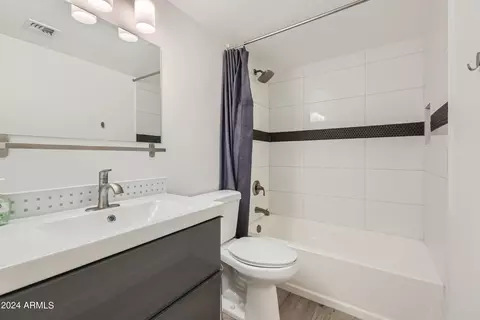 1320 E Bethany Home Rd #41, Phoenix, AZ 85014 photo 10