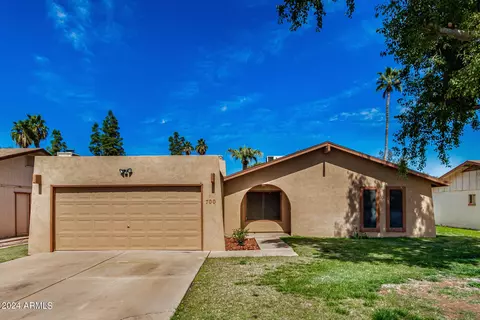 700 W Gail Dr, Chandler, AZ 85225