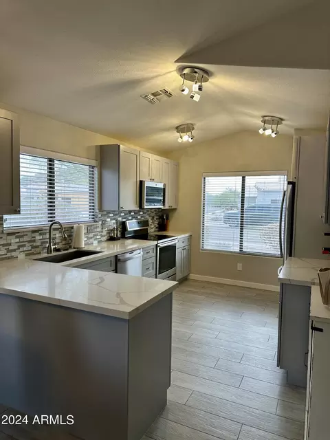 2160 E Creedance Blvd, Phoenix, AZ 85024 photo 11