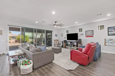1424 E Cullumber St, Gilbert, AZ 85234 photo 12