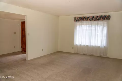 1906 E Meadow Dr, Tempe, AZ 85282 photo 9