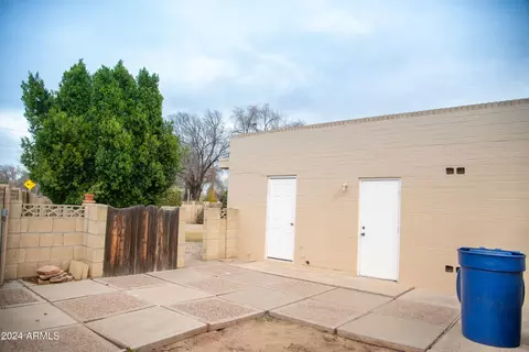 1906 E Meadow Dr, Tempe, AZ 85282 photo 3