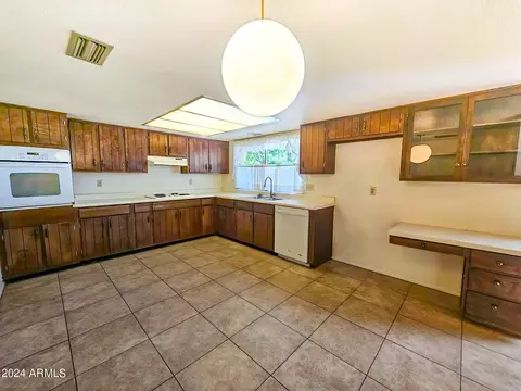 1906 E Meadow Dr, Tempe, AZ 85282 photo 12