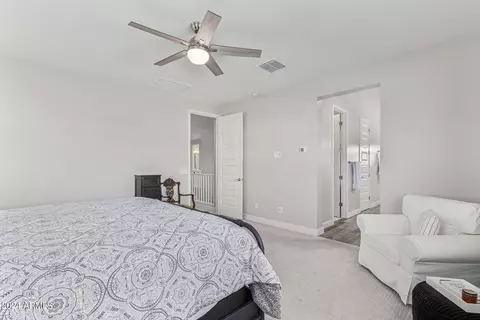 Bedroom - 240 W Fellars Dr, Phoenix, AZ 85023 photo 5 of 5