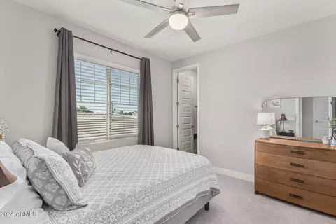 Bedroom - 240 W Fellars Dr, Phoenix, AZ 85023 photo 2 of 5