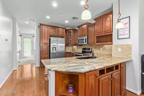 4381 N 24th Way, Phoenix, AZ 85016 photo 10