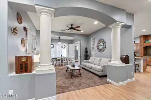 4280 E Stottler Dr, Gilbert, AZ 85296 photo 4