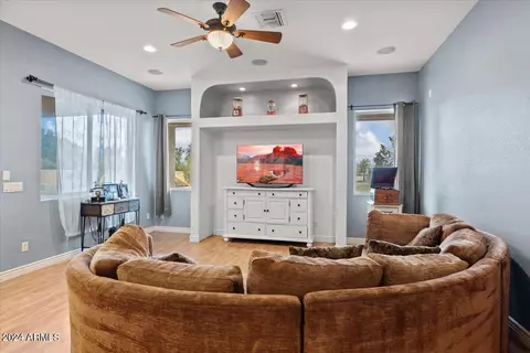 4280 E Stottler Dr, Gilbert, AZ 85296 photo 13