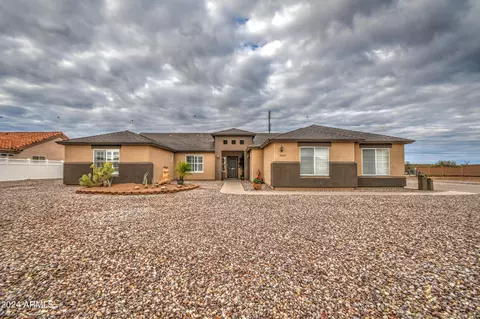 9933 E Pinto Pony Dr, Florence, AZ 85132