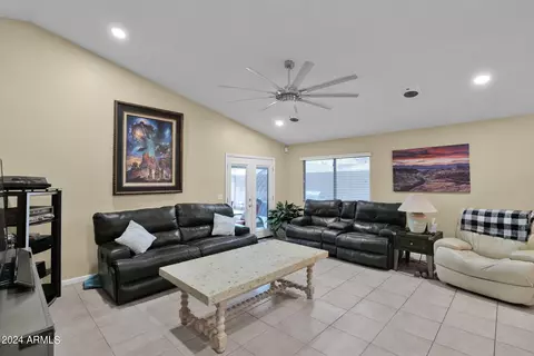 765 W Dublin St, Gilbert, AZ 85233 photo 8