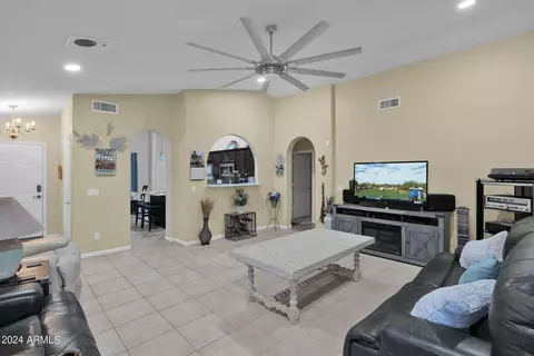 765 W Dublin St, Gilbert, AZ 85233 photo 9