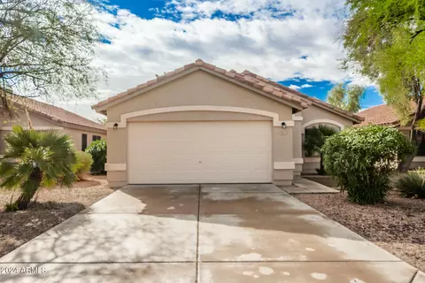 1045 E Yuma Ave, Apache Junction, AZ 85119 photo 2