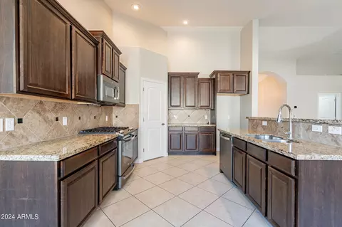 11532 E Sable Ave, Mesa, AZ 85212 photo 4