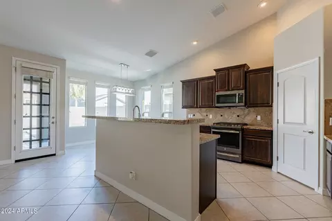 11532 E Sable Ave, Mesa, AZ 85212 photo 5