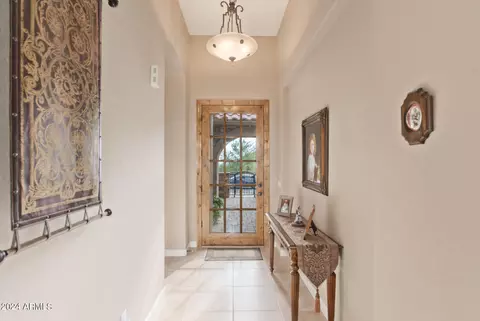 8128 E Sugarloaf Cir, Mesa, AZ 85207 photo 6